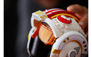 LEGO Star Wars Luke Skywalker (Red Five) Helmet
