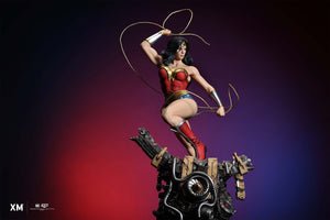 Wonder Woman - Classic 1/6 Scale